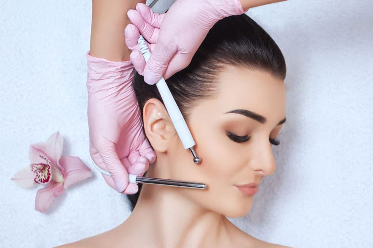 Elixir-Wellness-Center-Galvanic-treatment